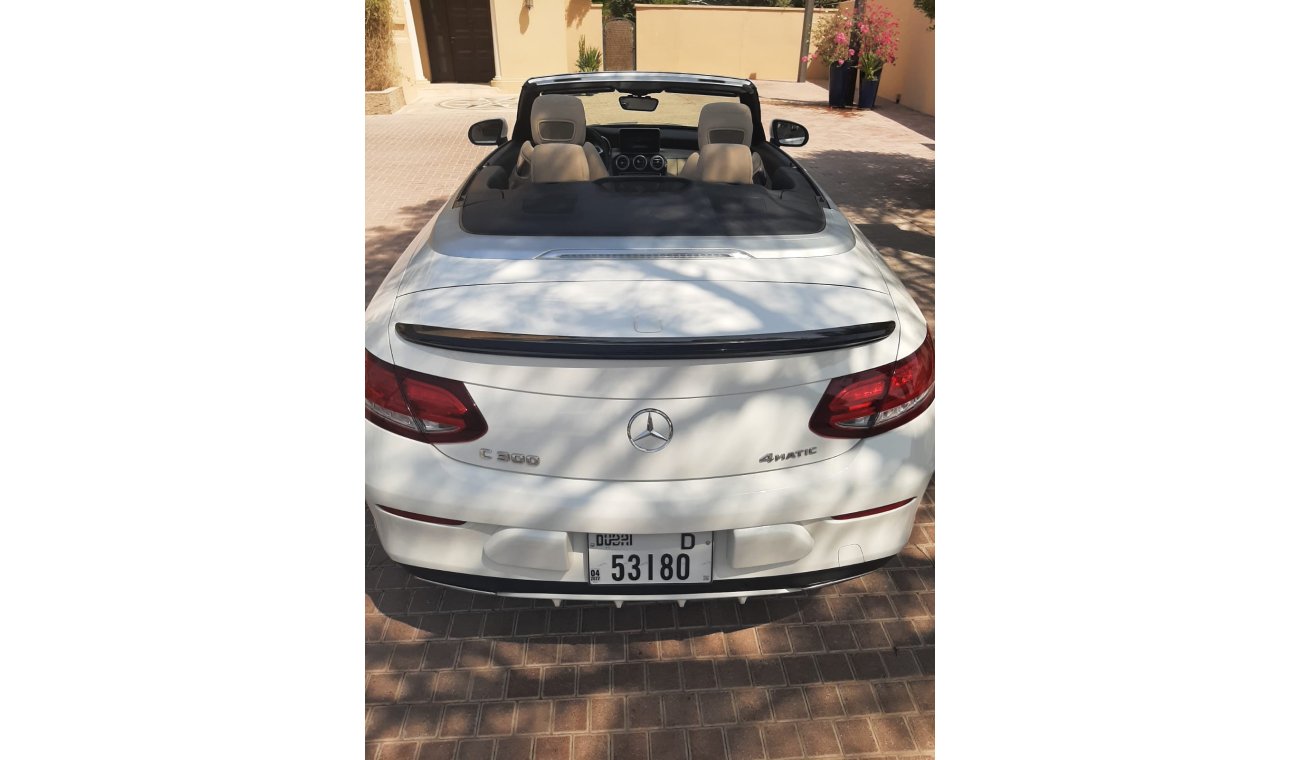 مرسيدس بنز C 300 كوبيه