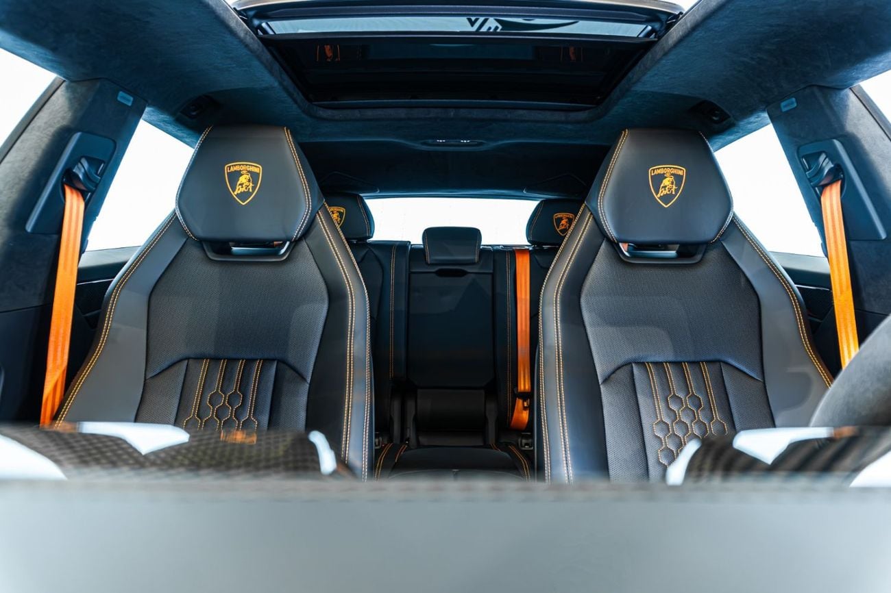 Lamborghini Urus SE FULL CARBON 2026