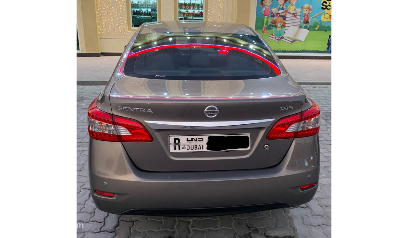 نيسان سنترا 1.8 L