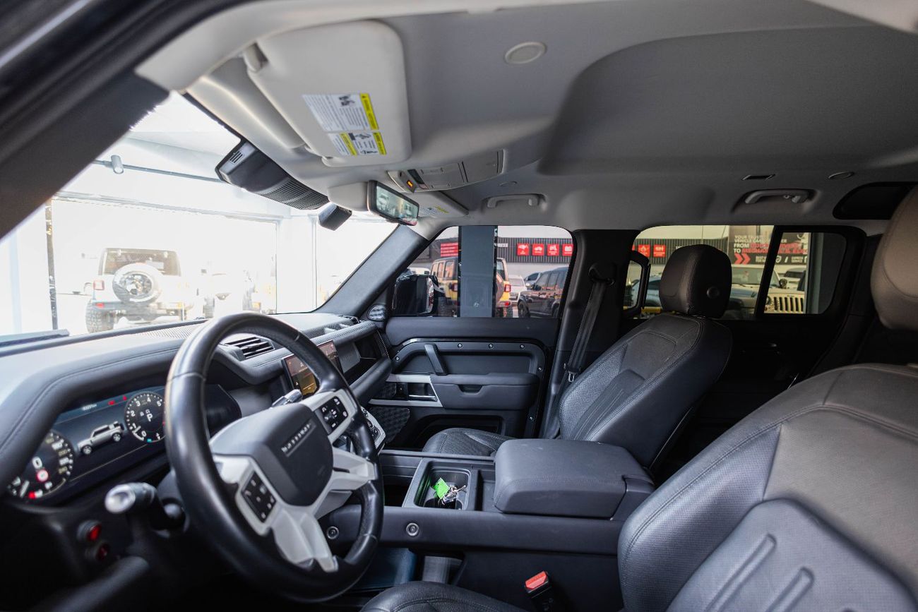 Land Rover Defender 110 S P300 2.0L