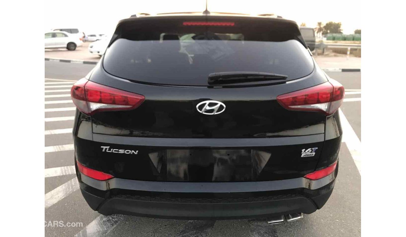 Hyundai Tucson 1.6T 4WD FULL OPTION WITH PANORAMIC AND PUSH START