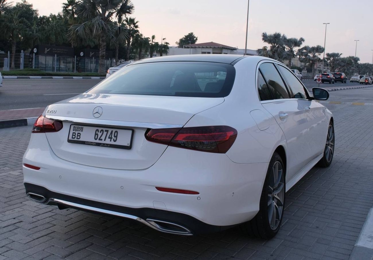 مرسيدس بنز 200