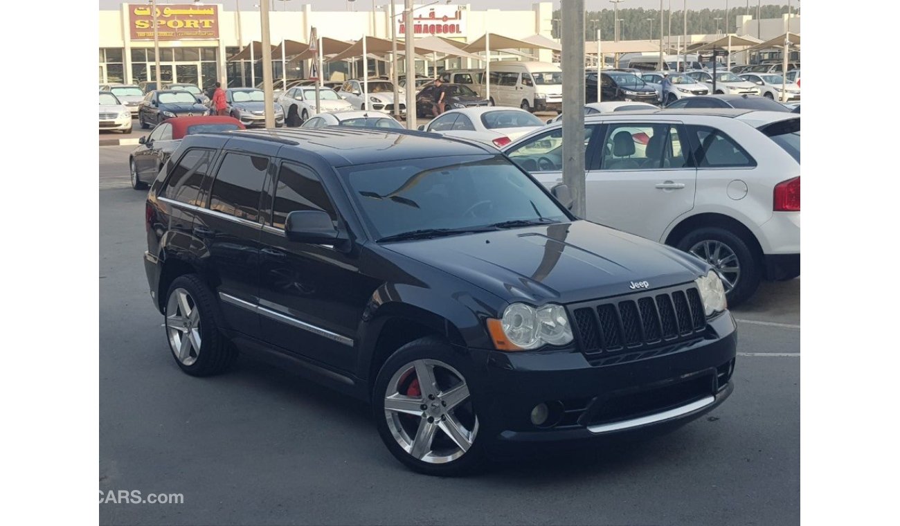 Jeep Grand Cherokee Jeep SRT model 2010GCCfull option sun roof leather inside car prefect condition no paint