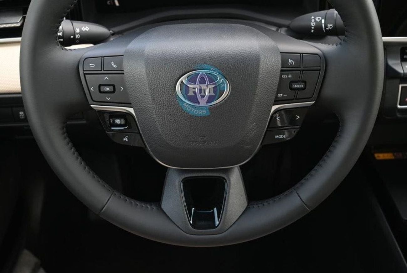 Toyota Camry LE Hybrid 2.5L Automatic