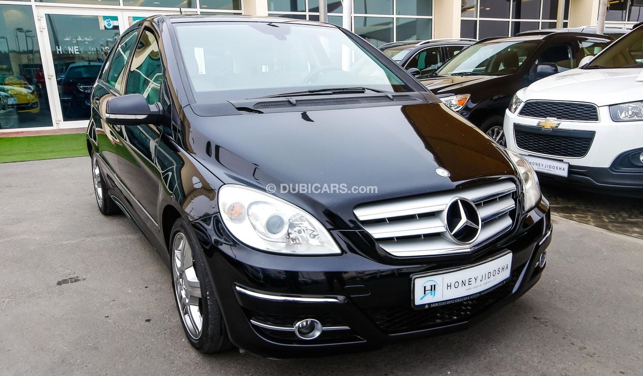 Mercedes-Benz B 200