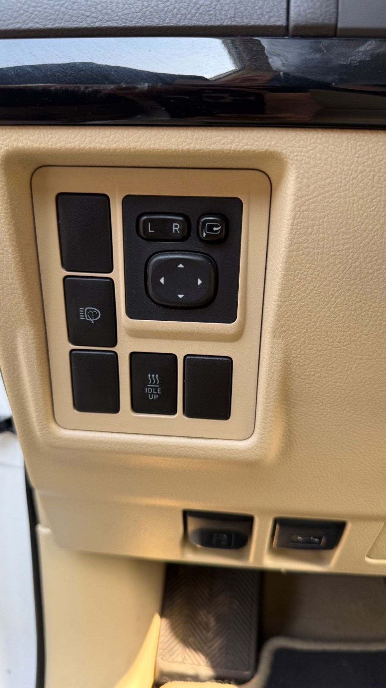 تويوتا برادو TXL 2.8L