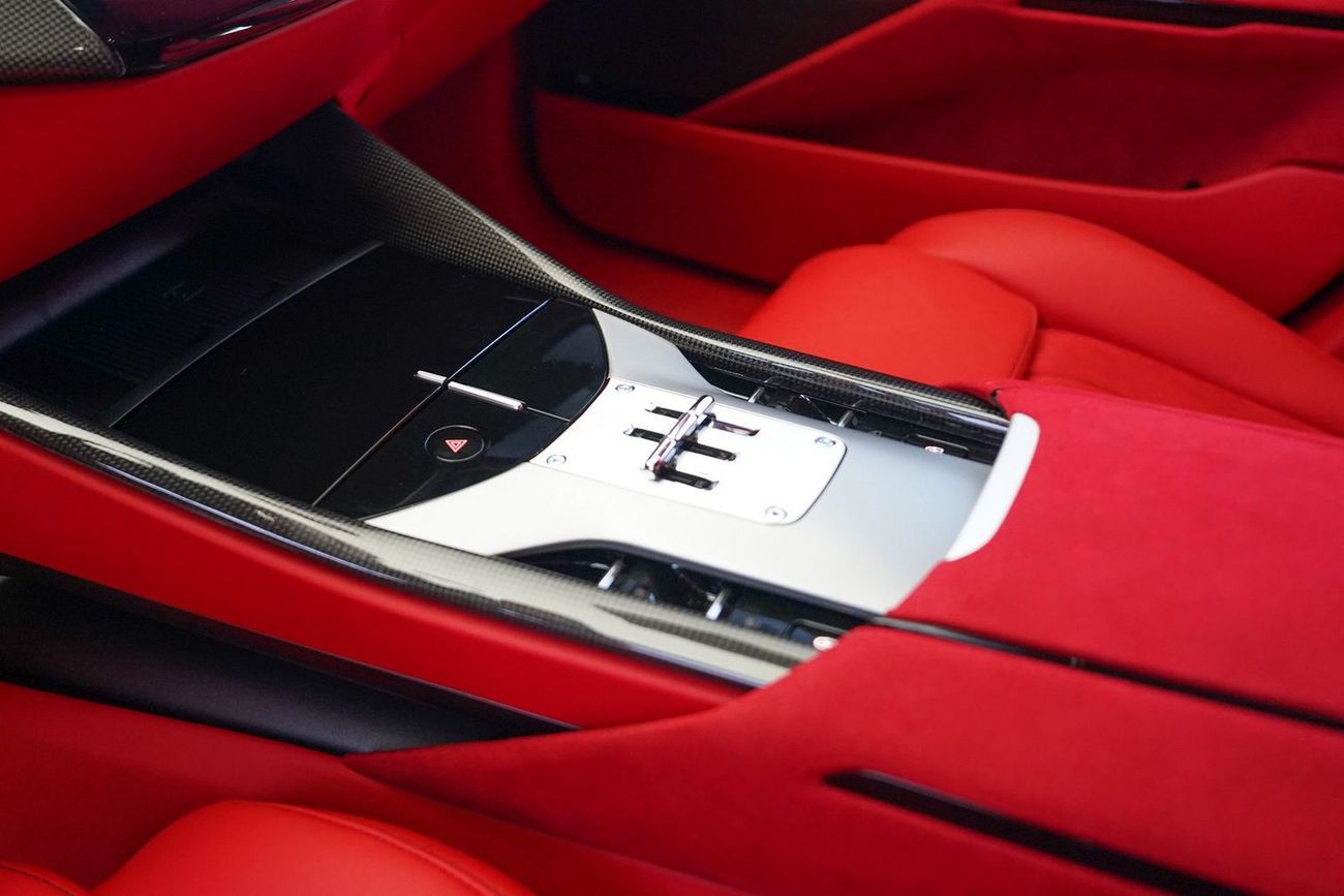 فيراري بوروسانجوي ATELIER