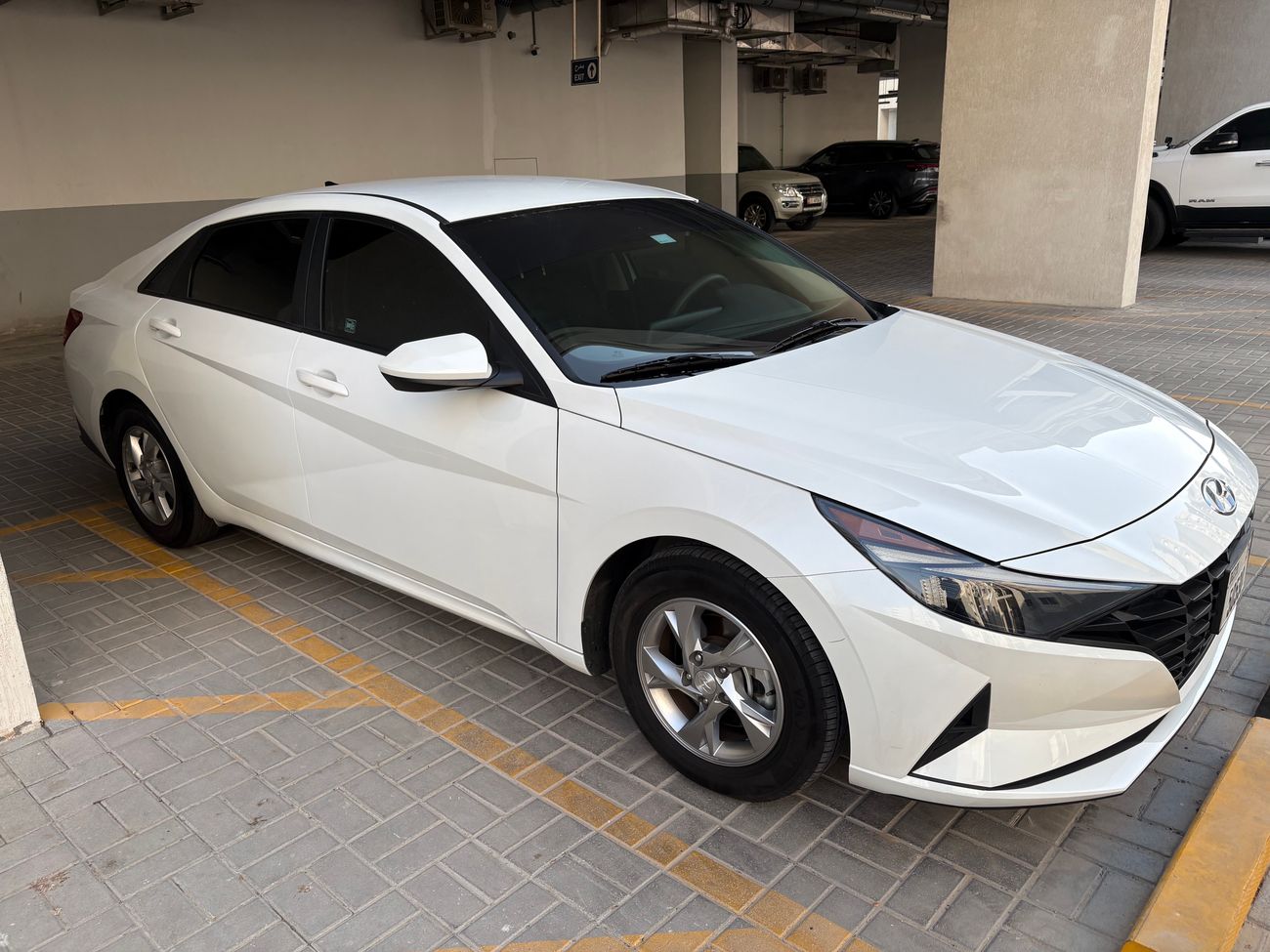 هيونداي إلانترا