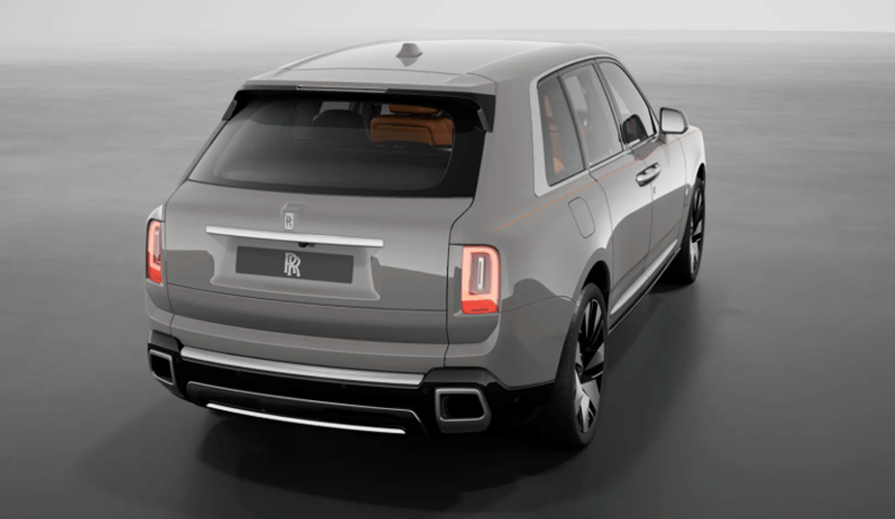 Rolls Royce Cullinan Series II Silver Badge STD In LHD