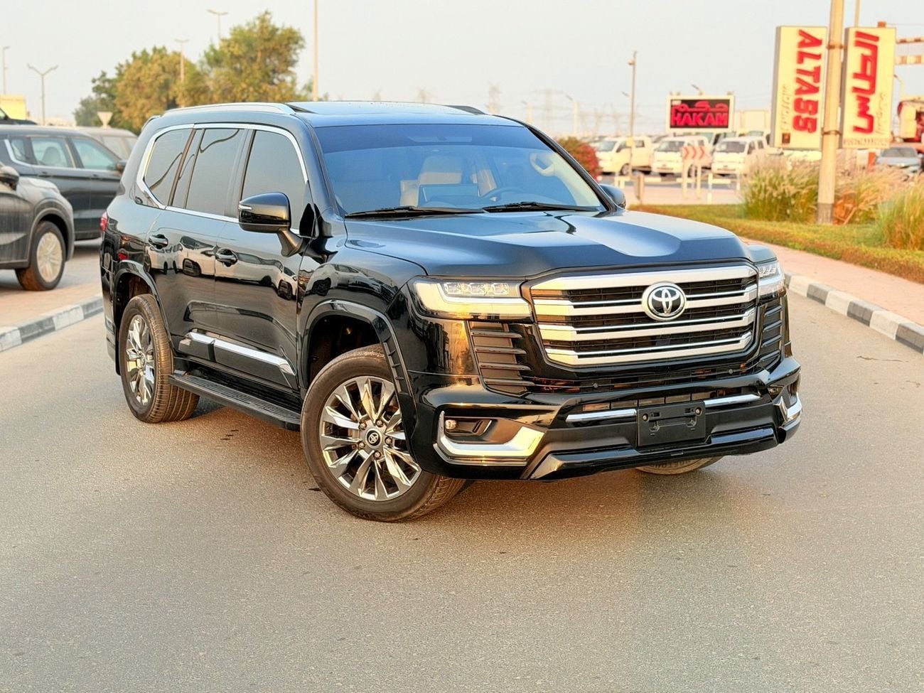 Toyota Land Cruiser Toyota landcuriser GXR V6 Years 2020 upgrade inside and outside 2025 full option 4.0 L petrol