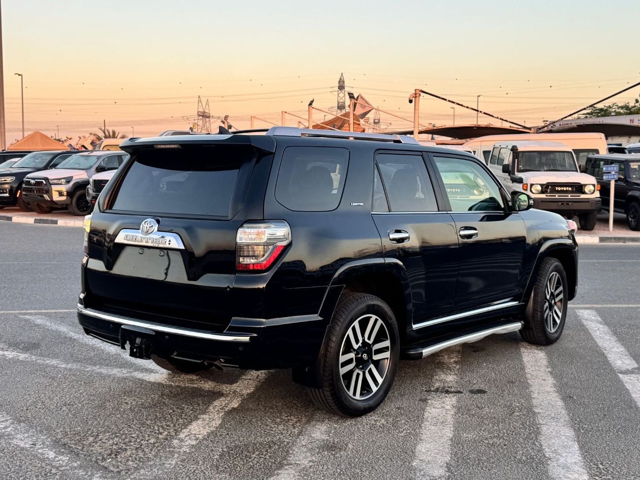 تويوتا فور رنر Toyota 4runer limited edition fully full sunroof 7seat 4wheel drive