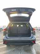 تويوتا هايلاندر 2023 Toyota Highlander XLE 2.4L V4 Turbo Full Option - Full 7 Seater Trunk Auto - Wireless Charge -