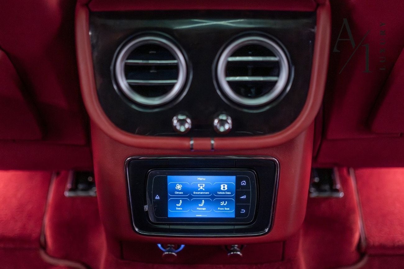 Bentley Bentayga FIRST EDITION 2017 Excellent Condition, Fully Loaded, Carbon Fibre Package, GCC Spec