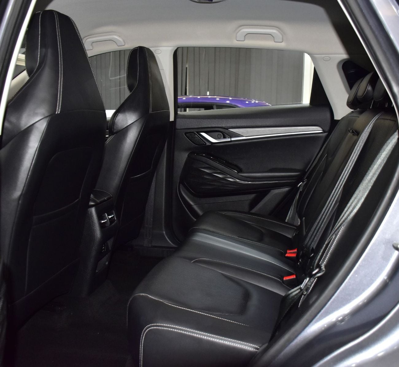JAC JS6 FLAGSHIP EXCELLENT DEAL for our JAC JS6 ( 2024 Model ) in Grey Color GCC Specs