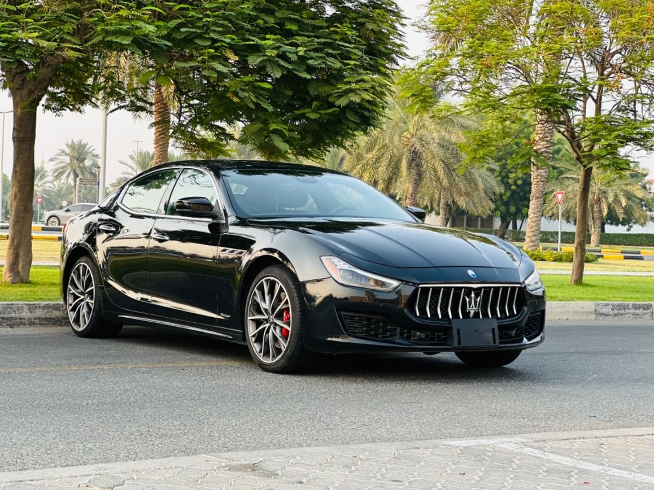 Maserati Ghibli MASERATI GHIBLI S Q4 MODEL 2020 LOW MILAGE