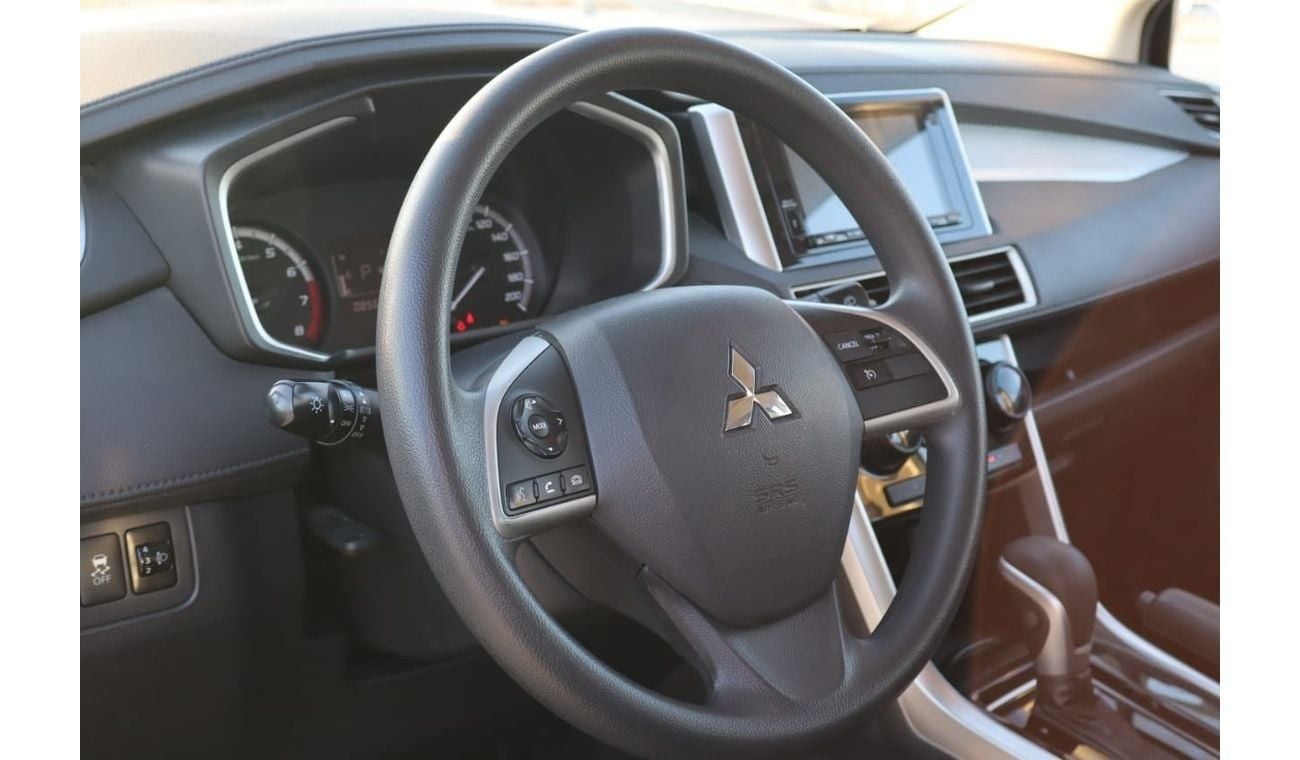 ميتسوبيشي إكسباندر Mid 1.5L