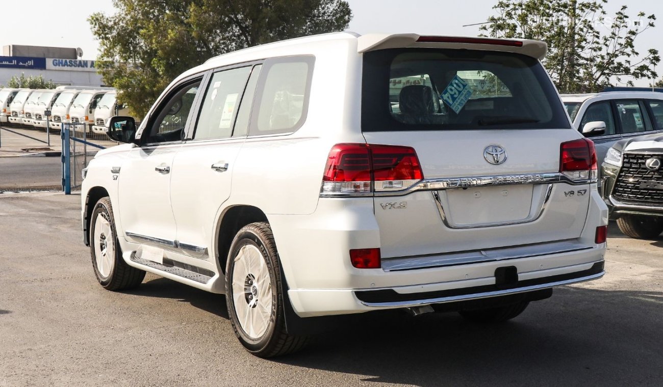 Toyota Land Cruiser 5.7L Petrol VXS A/T Full Option