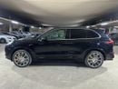 Porsche Cayenne Turbo S 4.8L (570 HP) 2016 | CARBON CERAMIC BRAKES (PCCB) | CARBON INTERIOR PACKAGE | SUNROOF