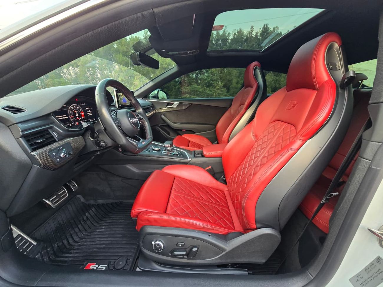 Audi S5 TFSI quattro 3.0L AUDI S5 2018 GCC // LOW MILEAGE // ACCIDENT FREE // PERFECT CONDITION