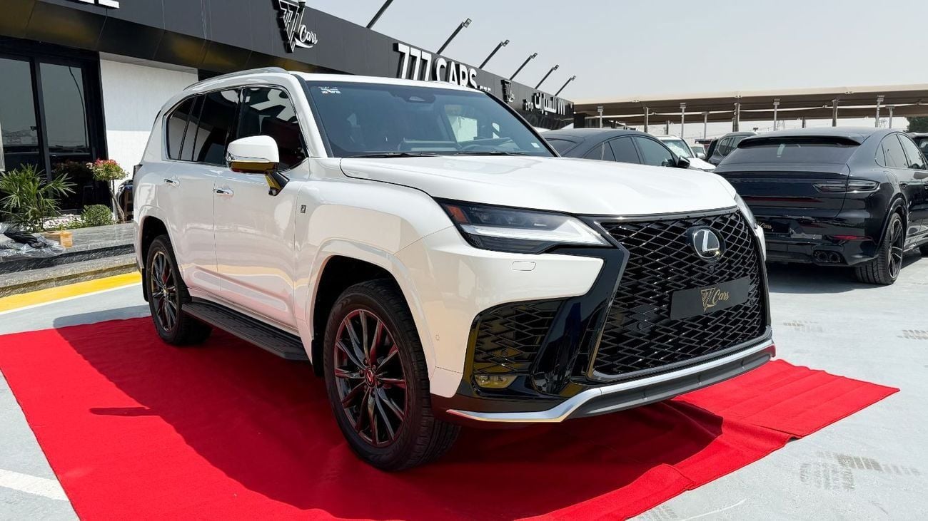 لكزس LX 700h F Sport