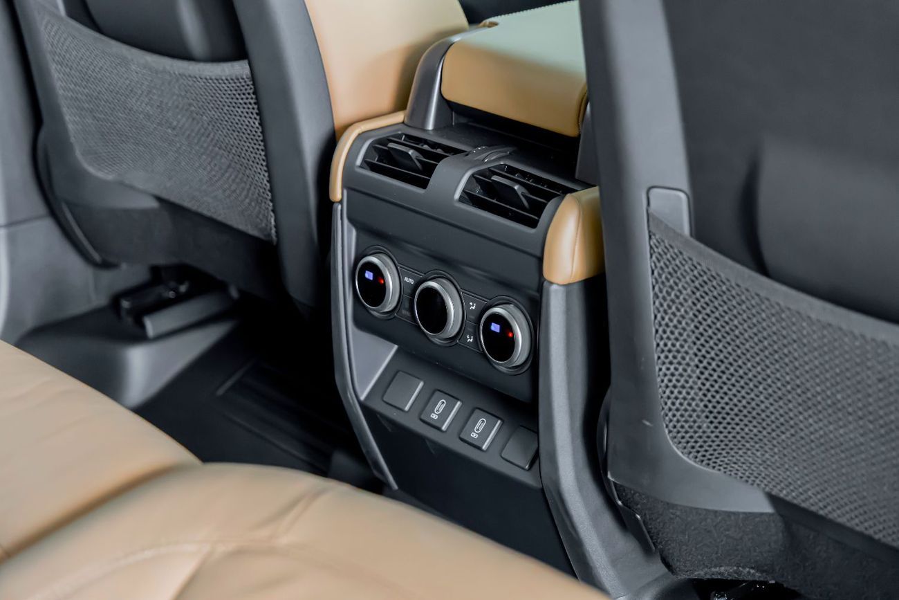 Land Rover Defender Land Rover Defender X-Dynamic HSE P400 - 2026 - GCC (Export)