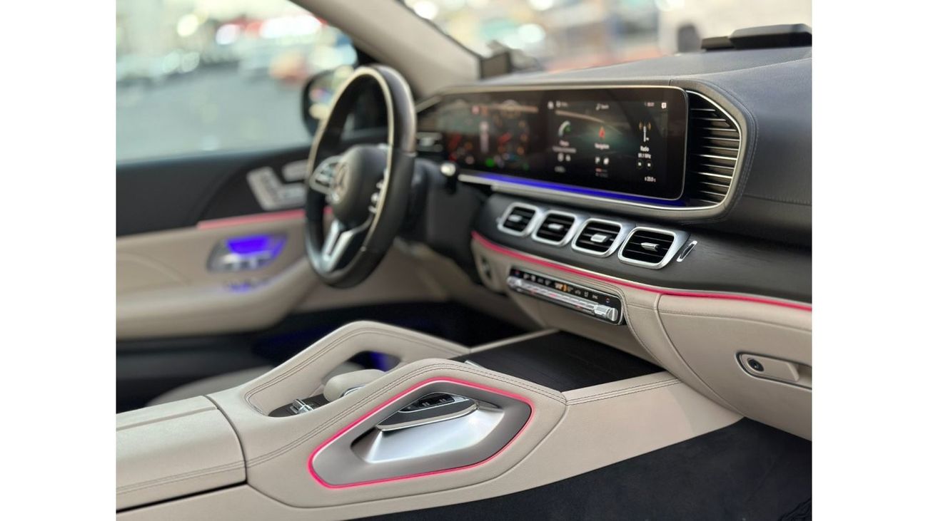 مرسيدس بنز GLS 580