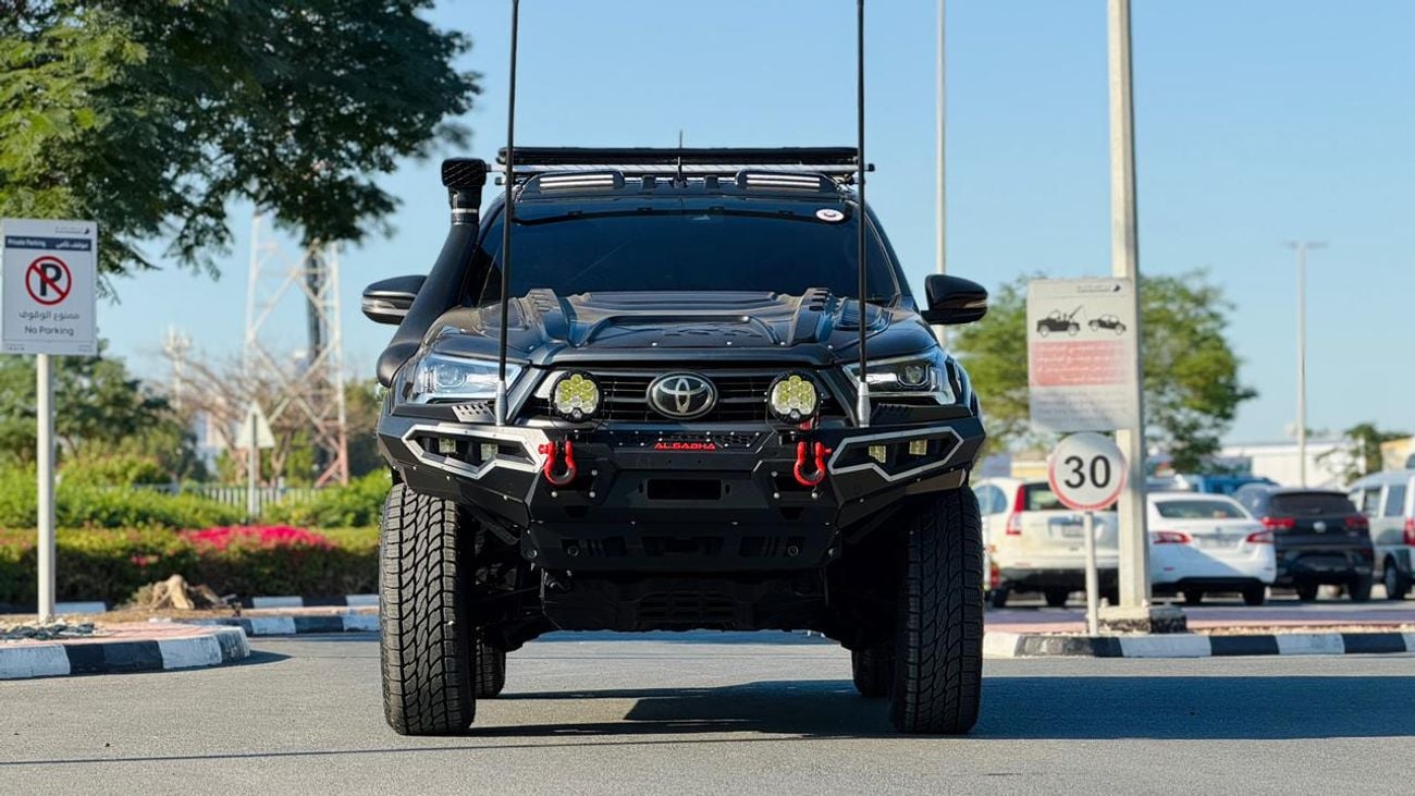 Toyota Hilux FRONT BUMPER | 4X4 SPORTS BAR | LEATHER SEATS | AUTO | 2.8L DIESEL | POWER SEATS