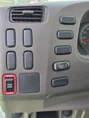 ميتسوبيشي روزا