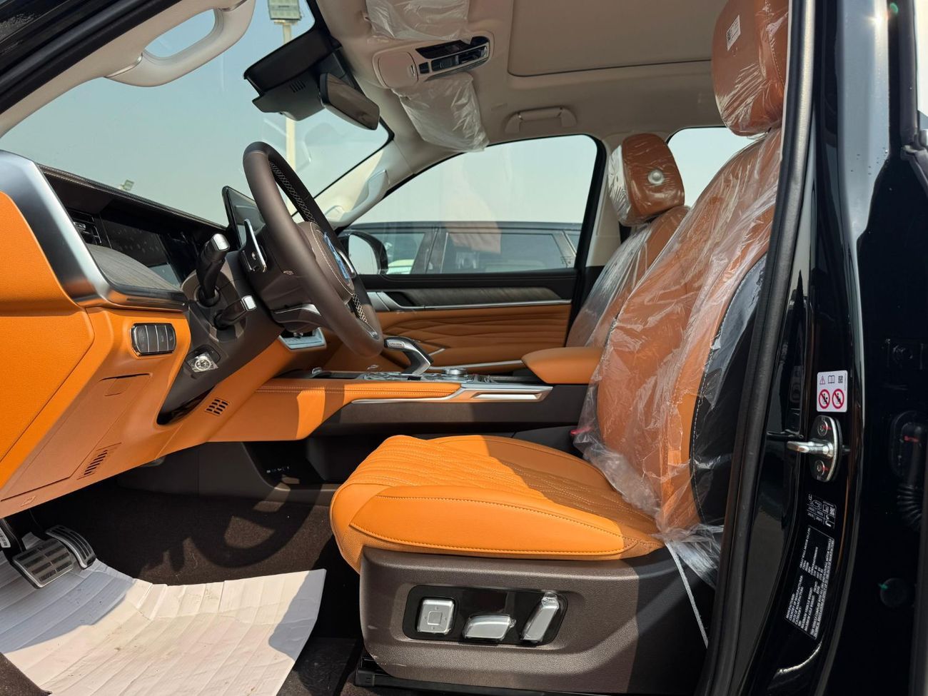 Tank 500 3.0L Petrol V6 4WD 2026 Export Price @ 153,000 AED