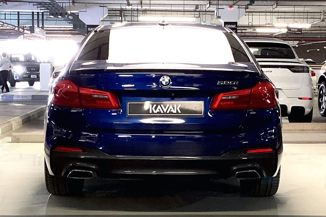 بي أم دبليو 520i M Sport | شامل الضمان | 0 ﺪﻔﻋﺓ ﺃﻮﻟﻯ