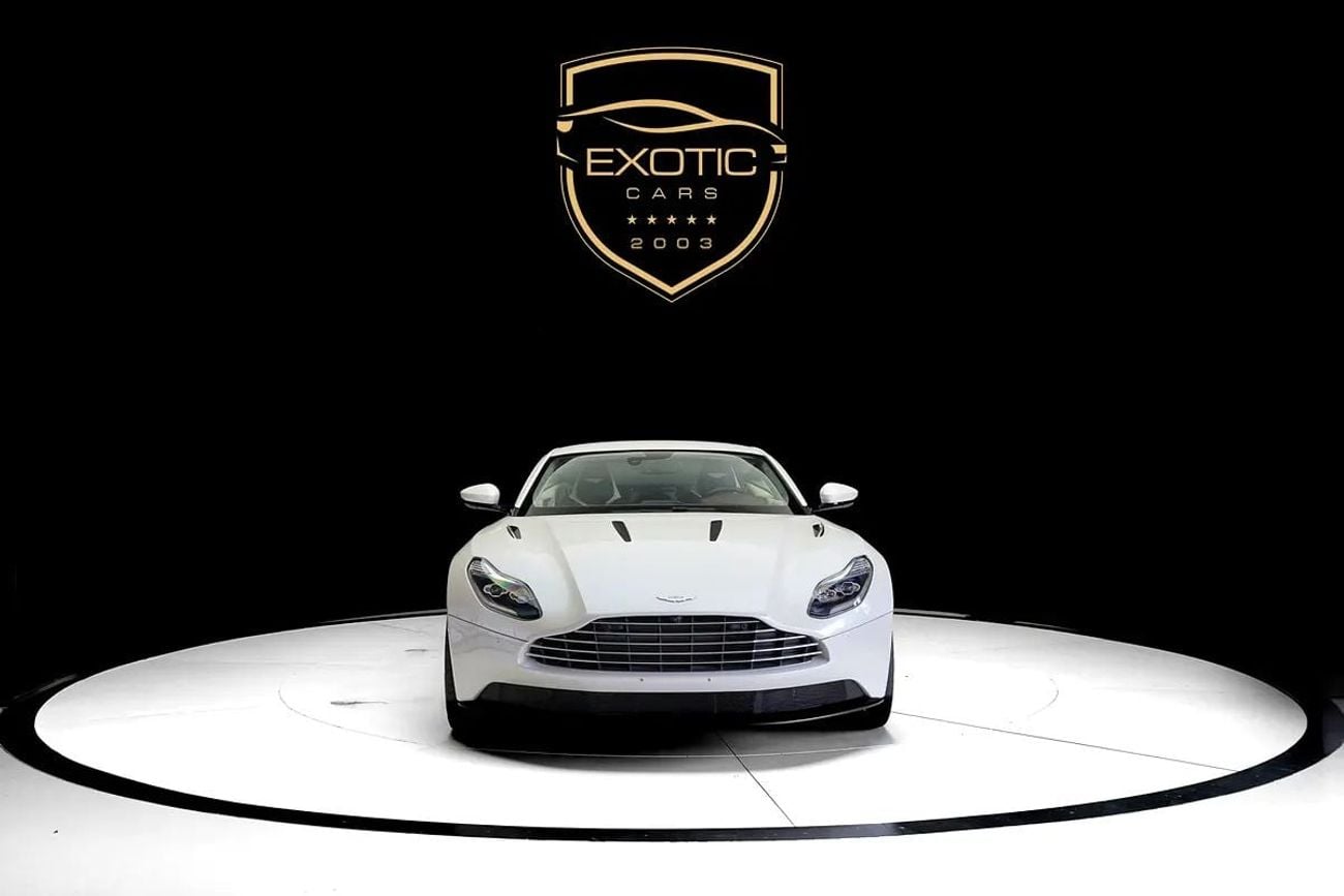 Aston Martin DB11 AMR Std 5.2L