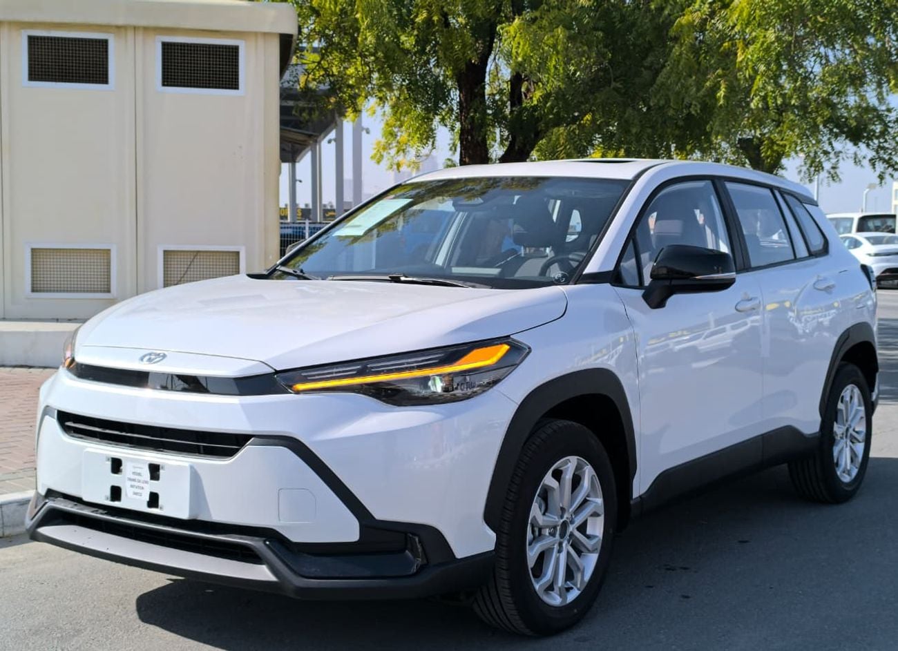 تويوتا فرونتلاندر 2.0L Hybrid Leading 2025 Model