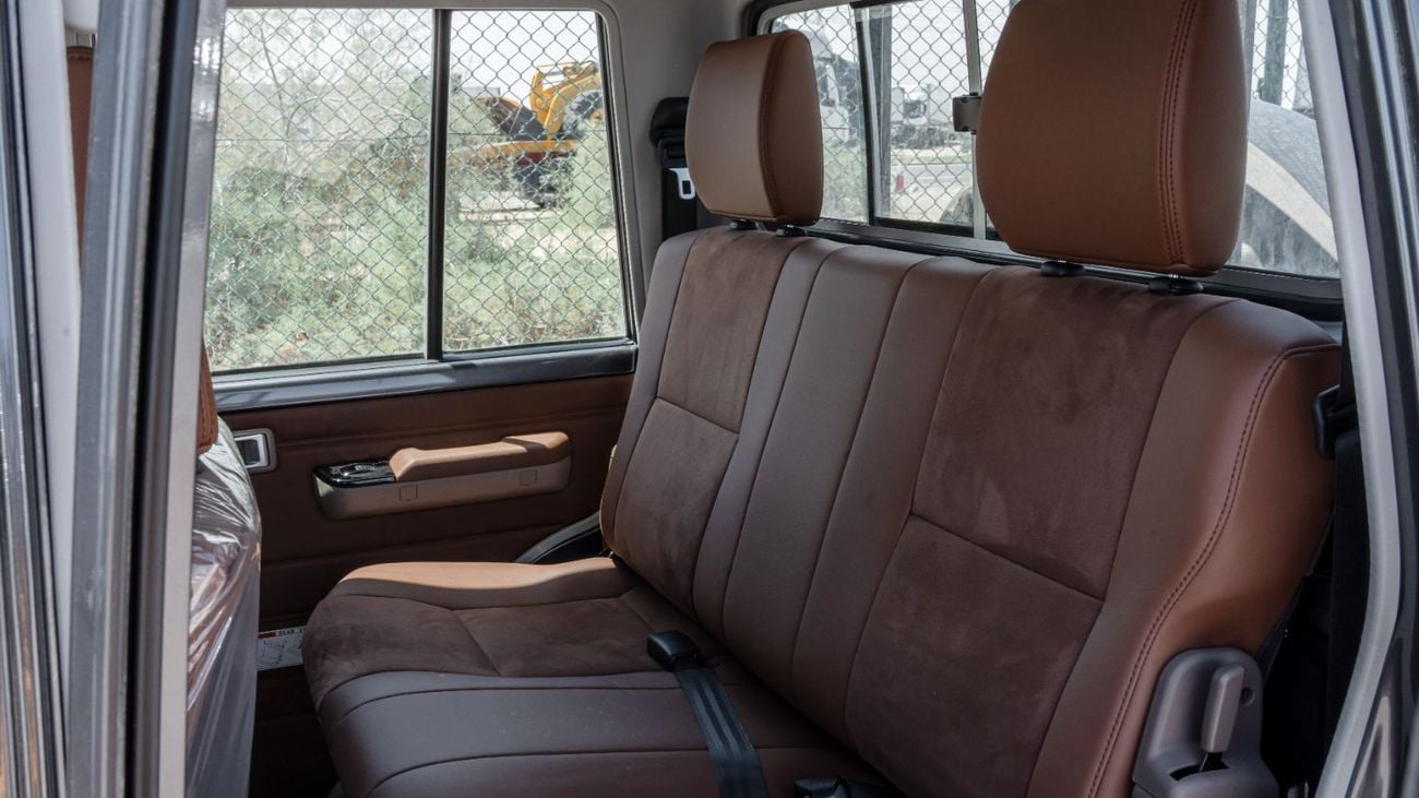 تويوتا لاند كروزر بيك آب 2026 Toyota Land Cruiser LC79 DC 4.0L AT Petrol (Full Option)