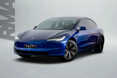 Tesla Model 3 Long Range (AWD)