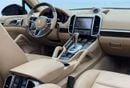 Porsche Cayenne Std 3.6L 2016 Porsche Cayenne, Service History, Excellent Condition, GCC