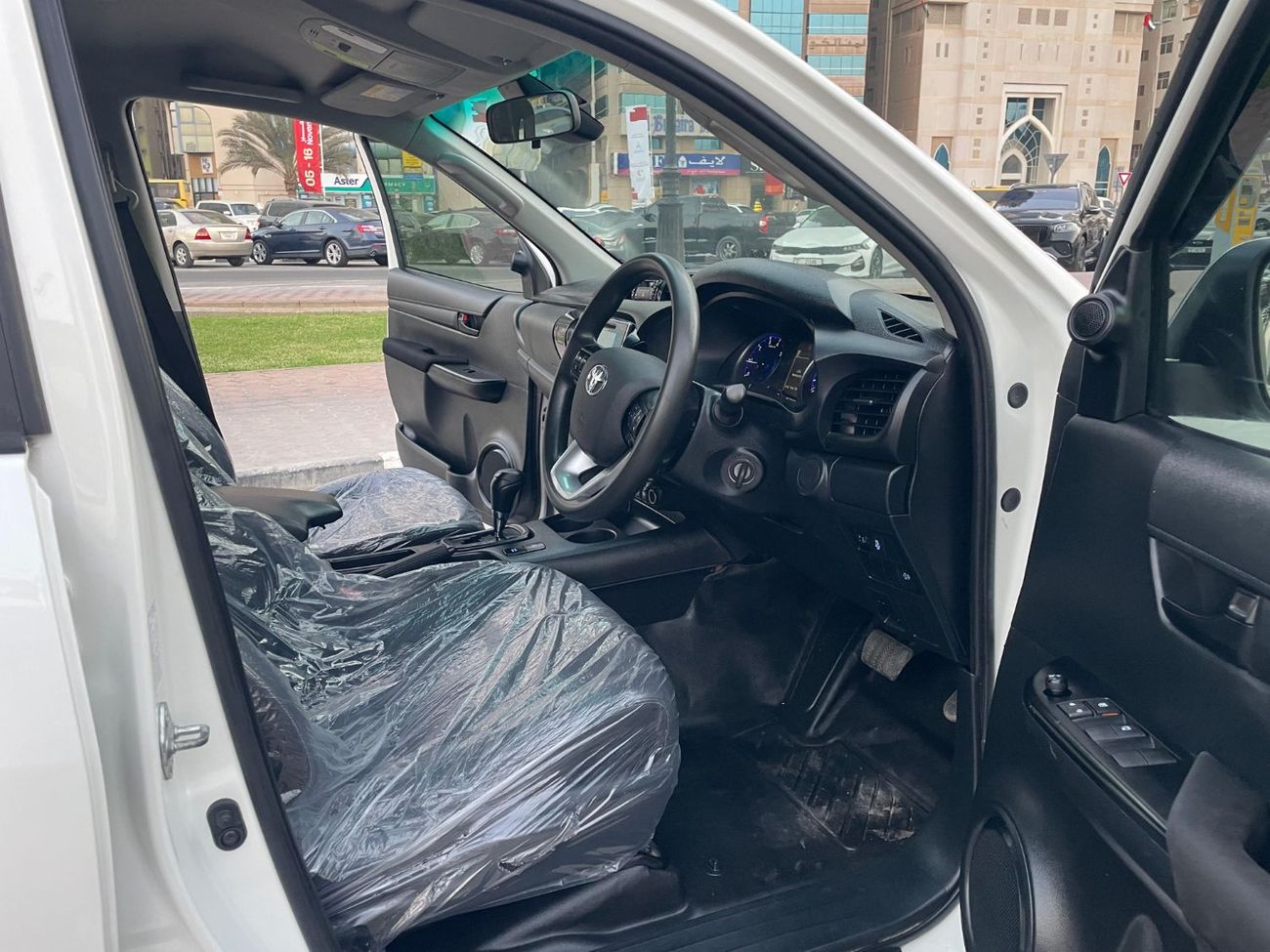 تويوتا هيلوكس Toyota Hilux SR 2.8 L 1GD engine  Export from Australia