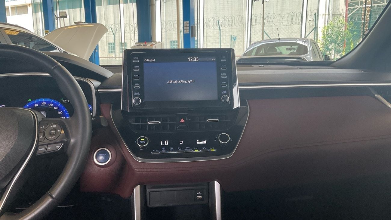 تويوتا كورولا كروس GLI | شامل الضمان | 0 ﺪﻔﻋﺓ ﺃﻮﻟﻯ