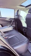 تويوتا راف ٤ XLE Premium  4X4