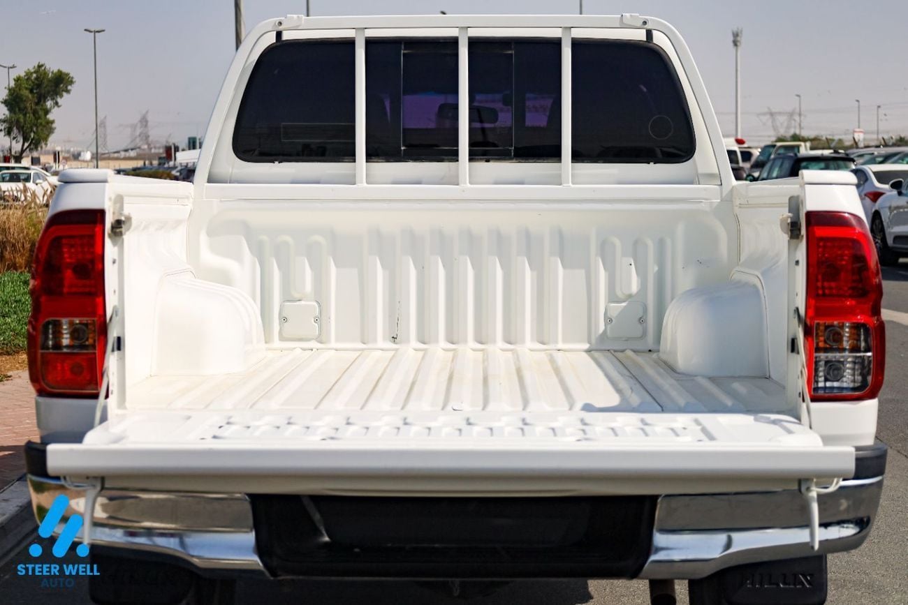 تويوتا هيلوكس GL 2022 GL 2.7L DC | 4WD | 2.7L Petrol | Automatic | GCC Specs | Best Price