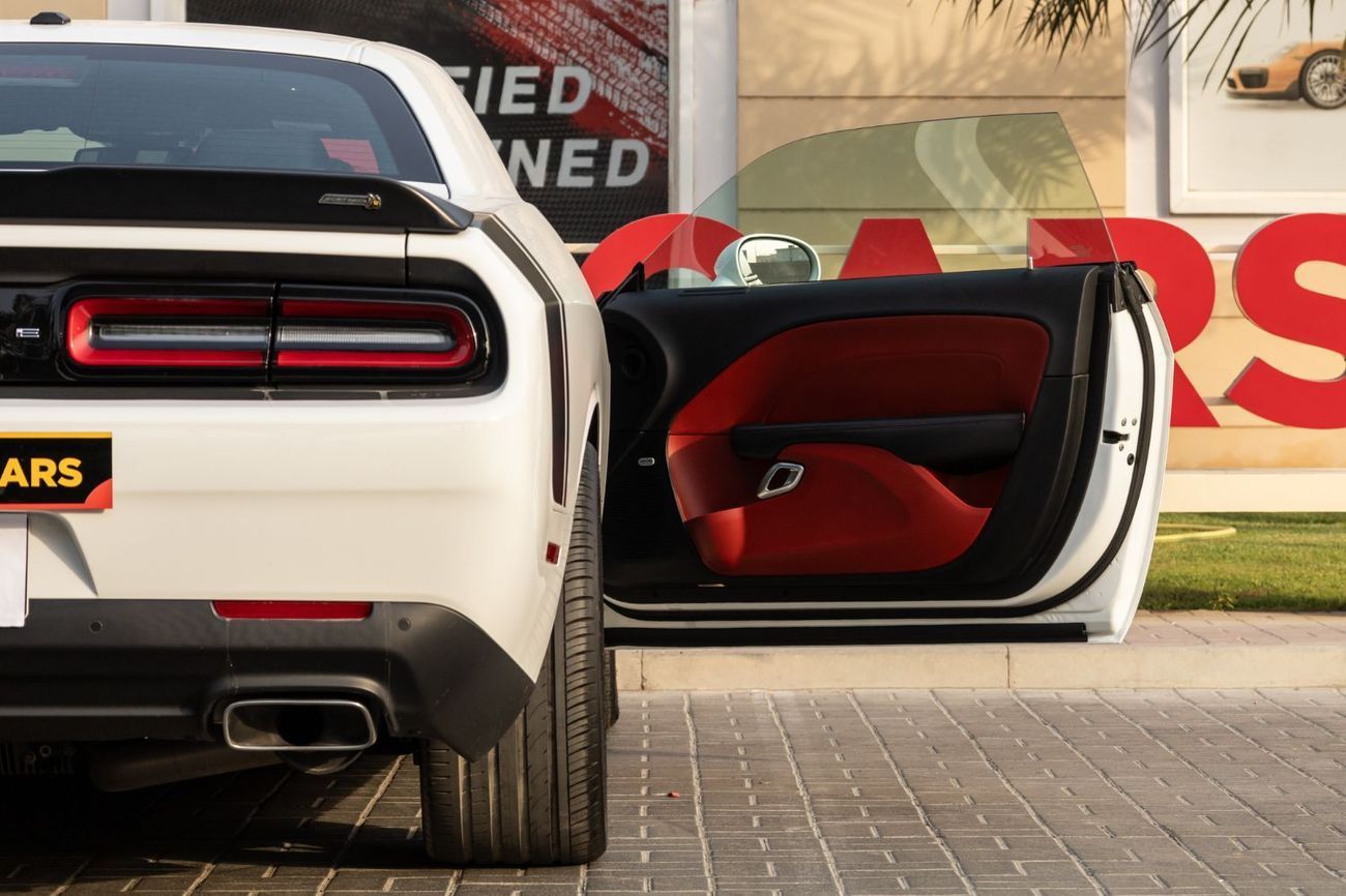 Dodge Challenger R/T 5.7L (370 HP)