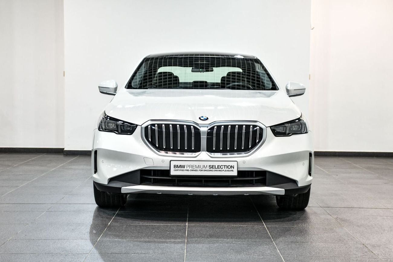 BMW 530i 530i Sedan Pure