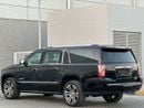 GMC Yukon XL Denali 6.2L (7 Seater) GMC YUKON DENALI XL GCC 2017 ORGINAL PAINT // PERFECT CONDITION