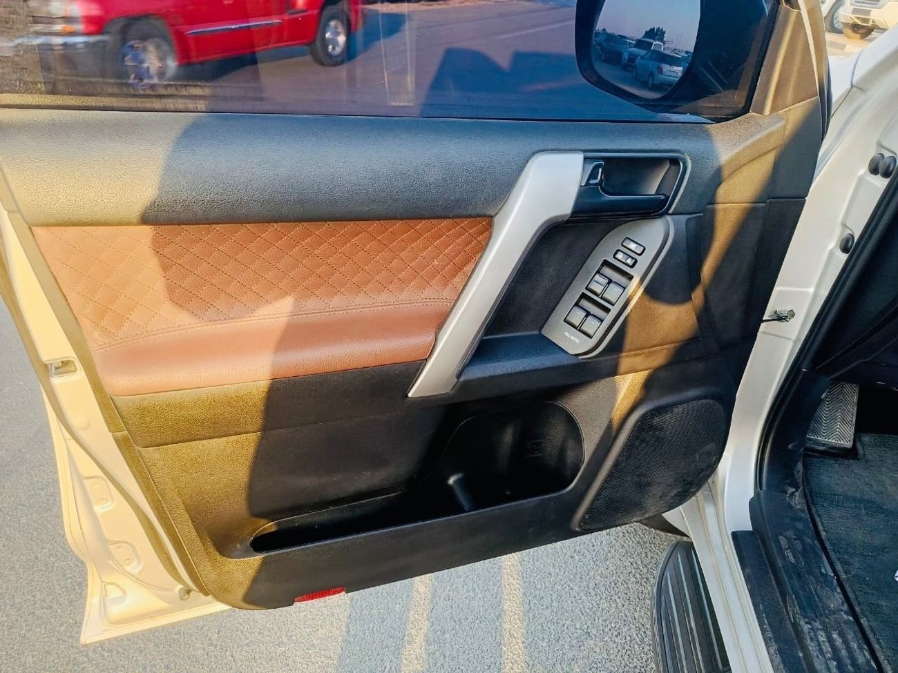 Toyota Prado Toyota Prado 2016 VXR V4 full option TOP the Range