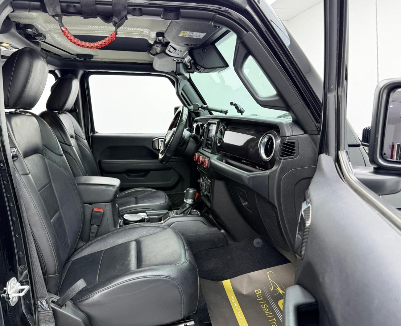 Jeep Wrangler Unlimited SAHARA 2019 Jeep Wrangler Unlimited Sahara, Warranty, Service History, Borla Exhaust, Fully Loaded,