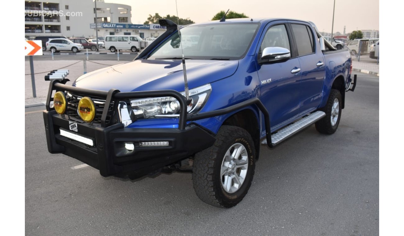 Toyota Hilux diesel manual right hand 2.8L blue color year 2019