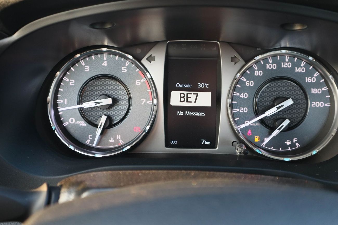 تويوتا هيلوكس GL 2.7L Single Cab Utility