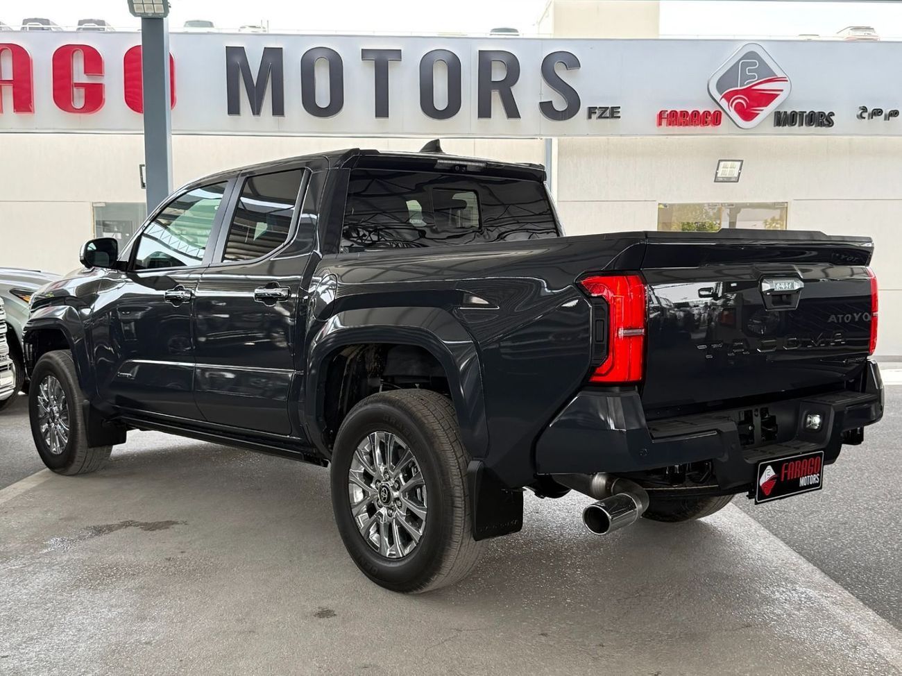 Toyota Tacoma LIMITED I-FORCE MAX HYBRID FULL