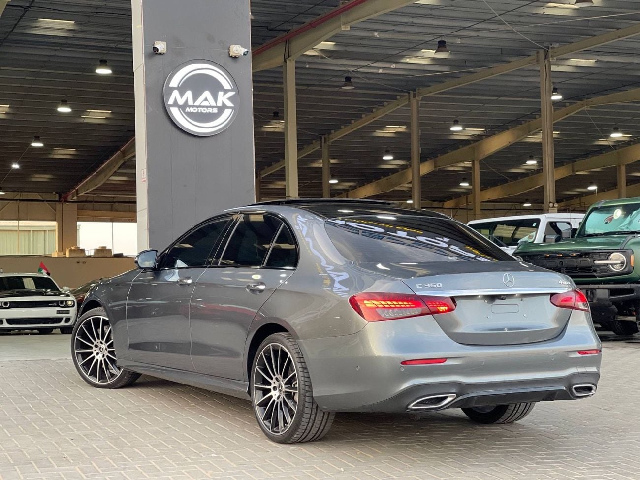 Mercedes-Benz E 350 LOW MILEAGE / 360 CAMERA / RADAR / PROMASTER SOUND SY / BLIND SPOT / IN PERFECT CONDITION