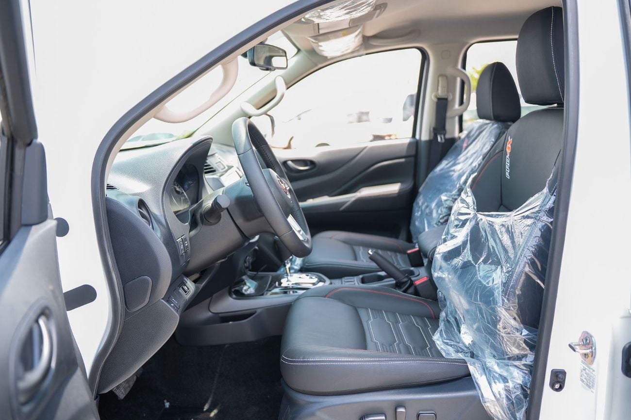 Nissan Navara PRO-4X Off-Road | 2.5L Diesel 4WD A/T (Only For Export)