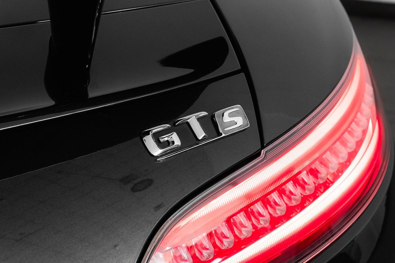 مرسيدس بنز AMG GT S